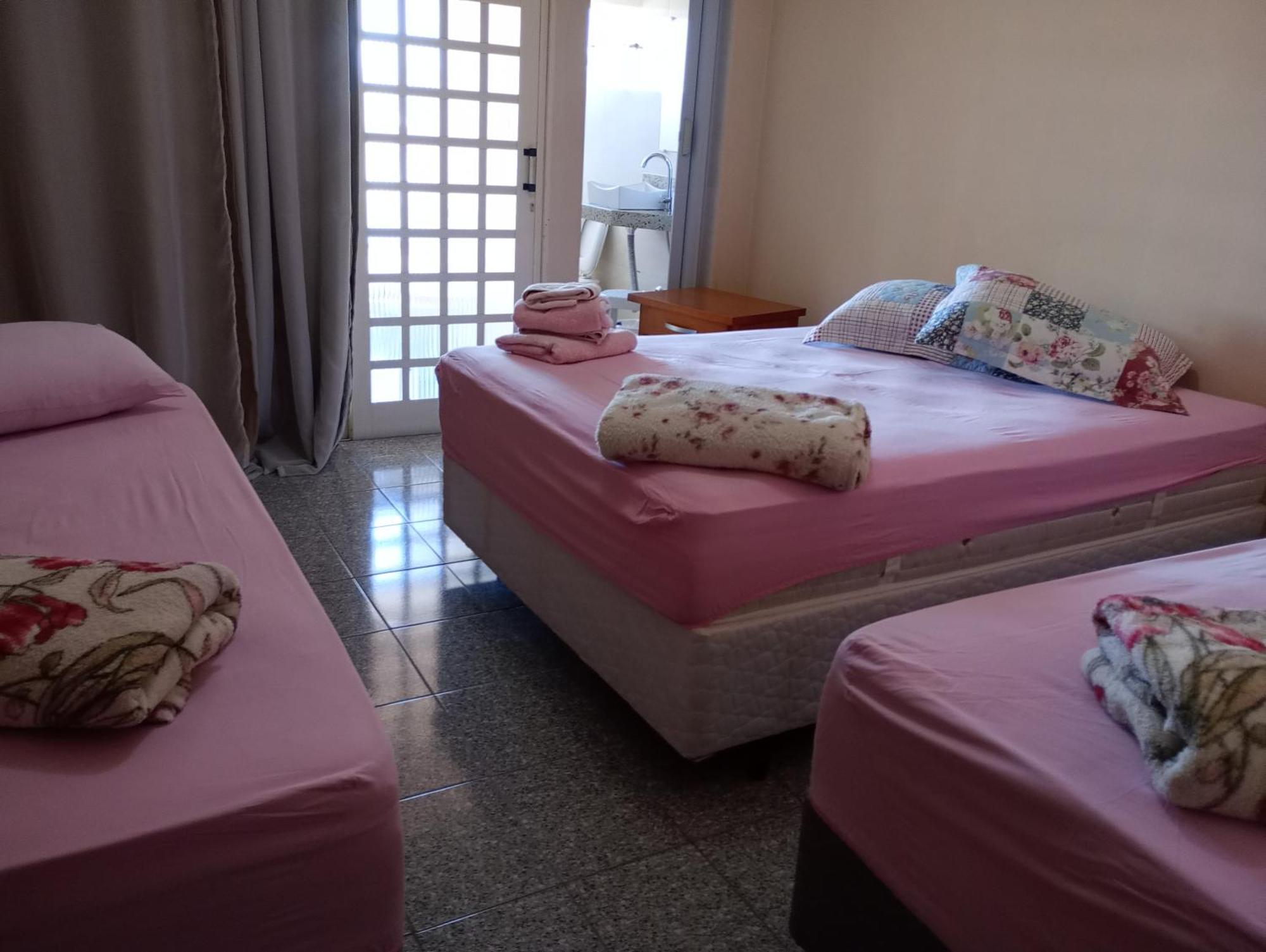 Santa Helena Pousada Cachoeira Paulista Ngoại thất bức ảnh